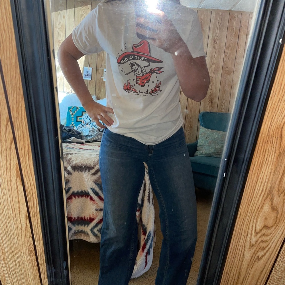 Western tee